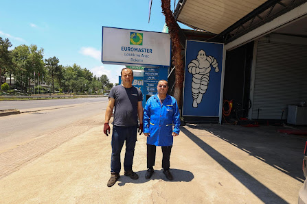 Michelin - Emre ÖZEL Otomotiv Euromaster Yerel İşletme fotoğrafı 3